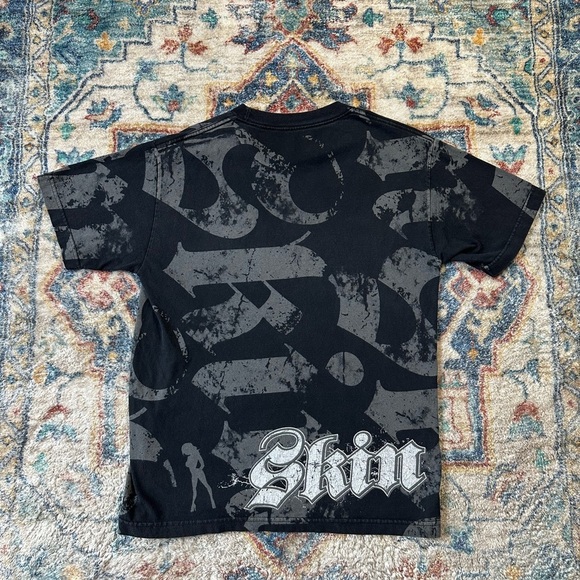 Vintage Y2K Skin AOP T-shirt Medium - Picture 2 of 5